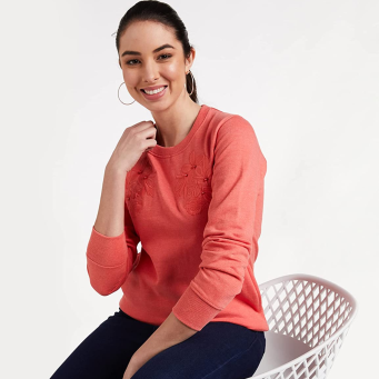 Sweaters & Sweatshirts